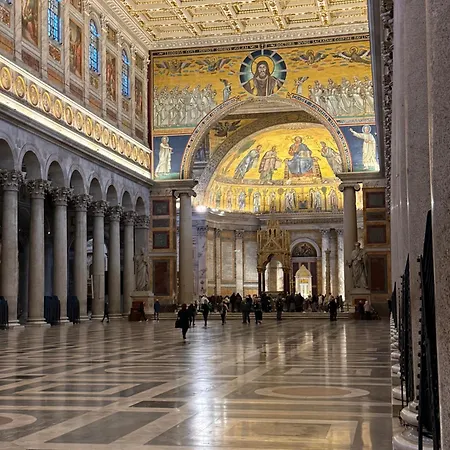 Alojamento de Acomodação e Pequeno-almoço Erinahouse 4*