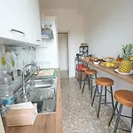 Erinahouse Bed & Breakfast 4*